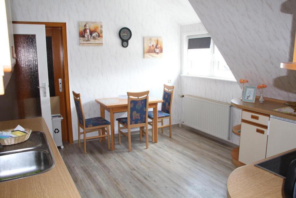 Ferienwohnung Schmetterling Trendelburg Ngoại thất bức ảnh